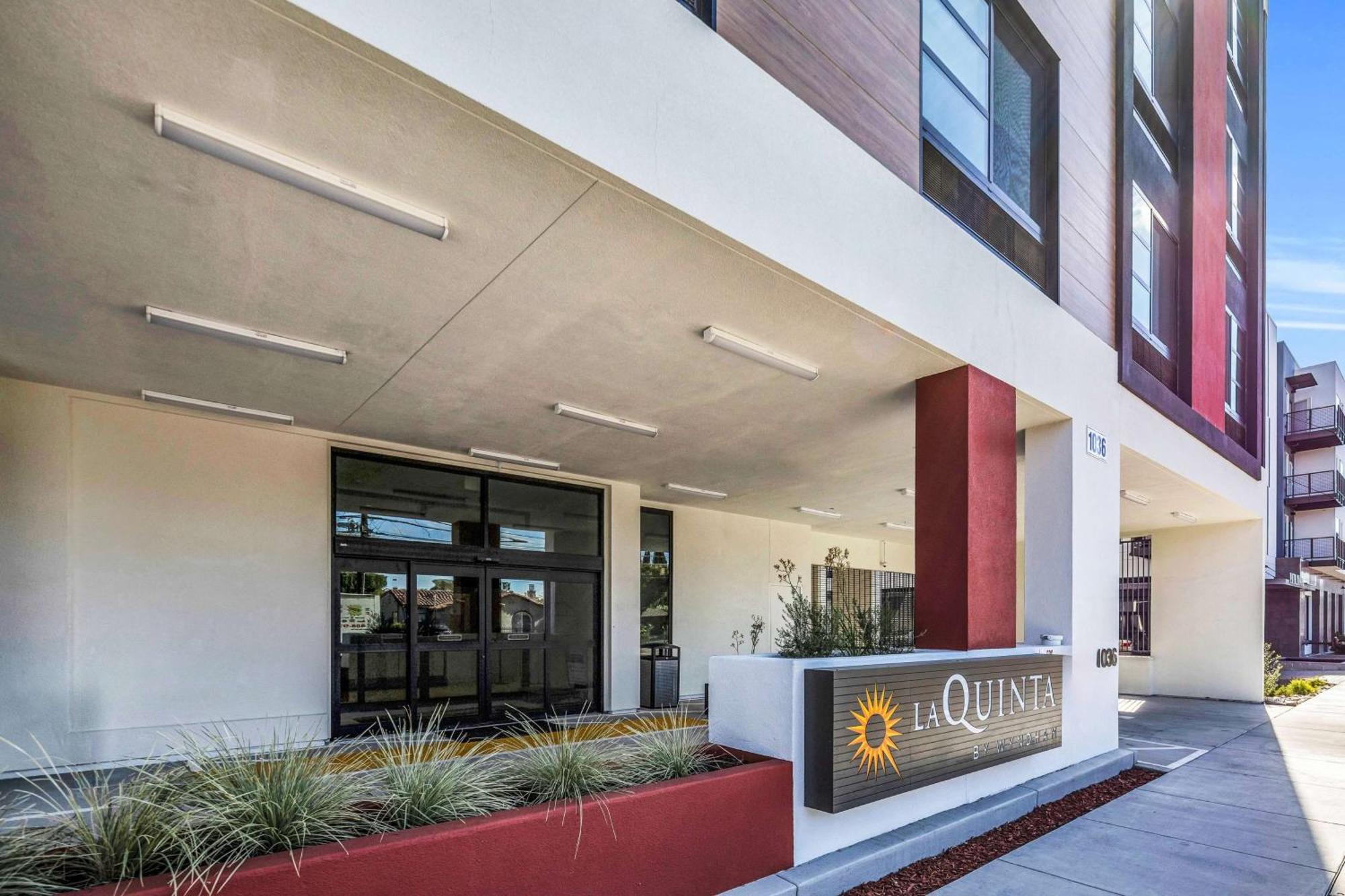 La Quinta Inn & Suites By Wyndham San Jose Airport-Downtown Eksteriør billede