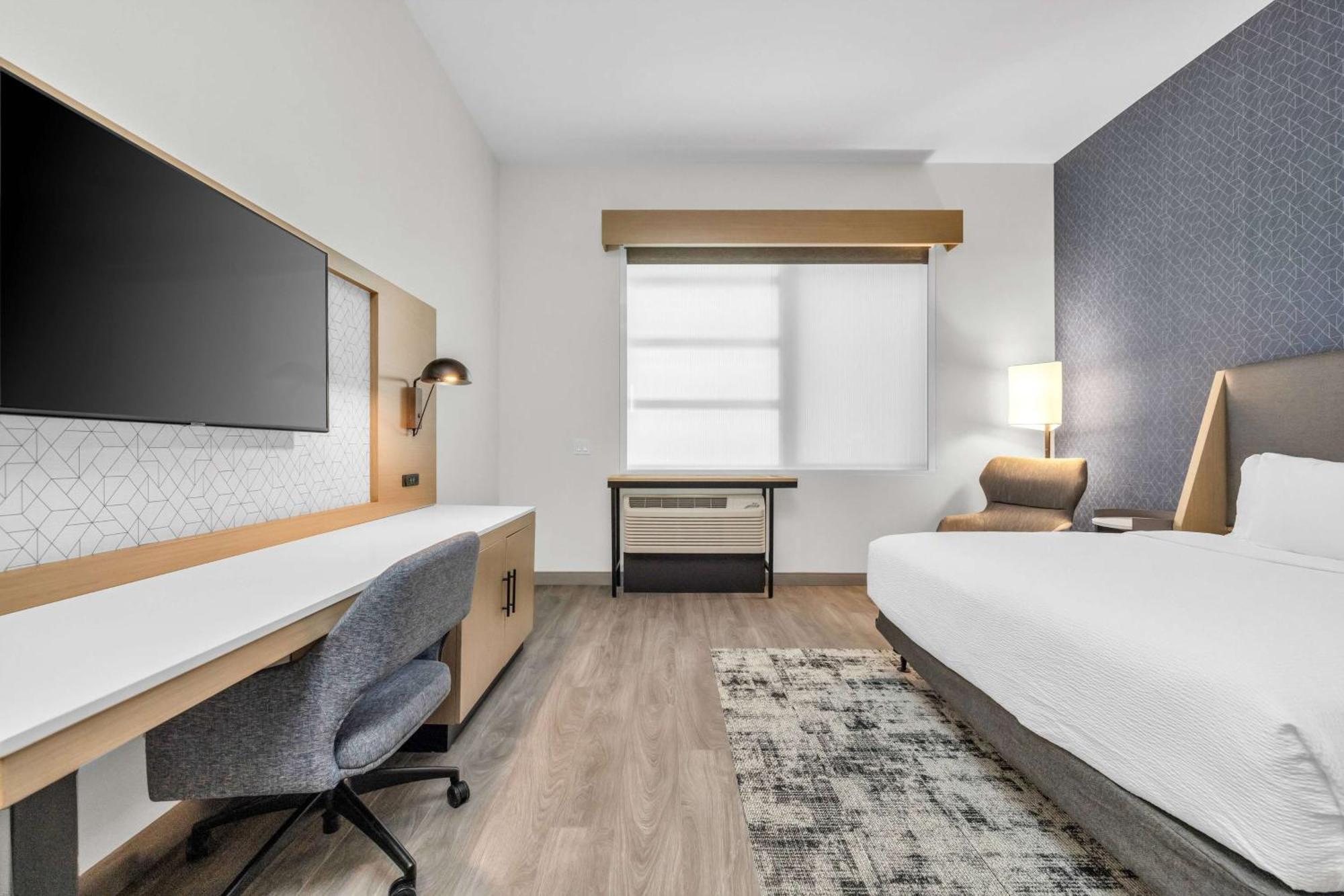 La Quinta Inn & Suites By Wyndham San Jose Airport-Downtown Eksteriør billede